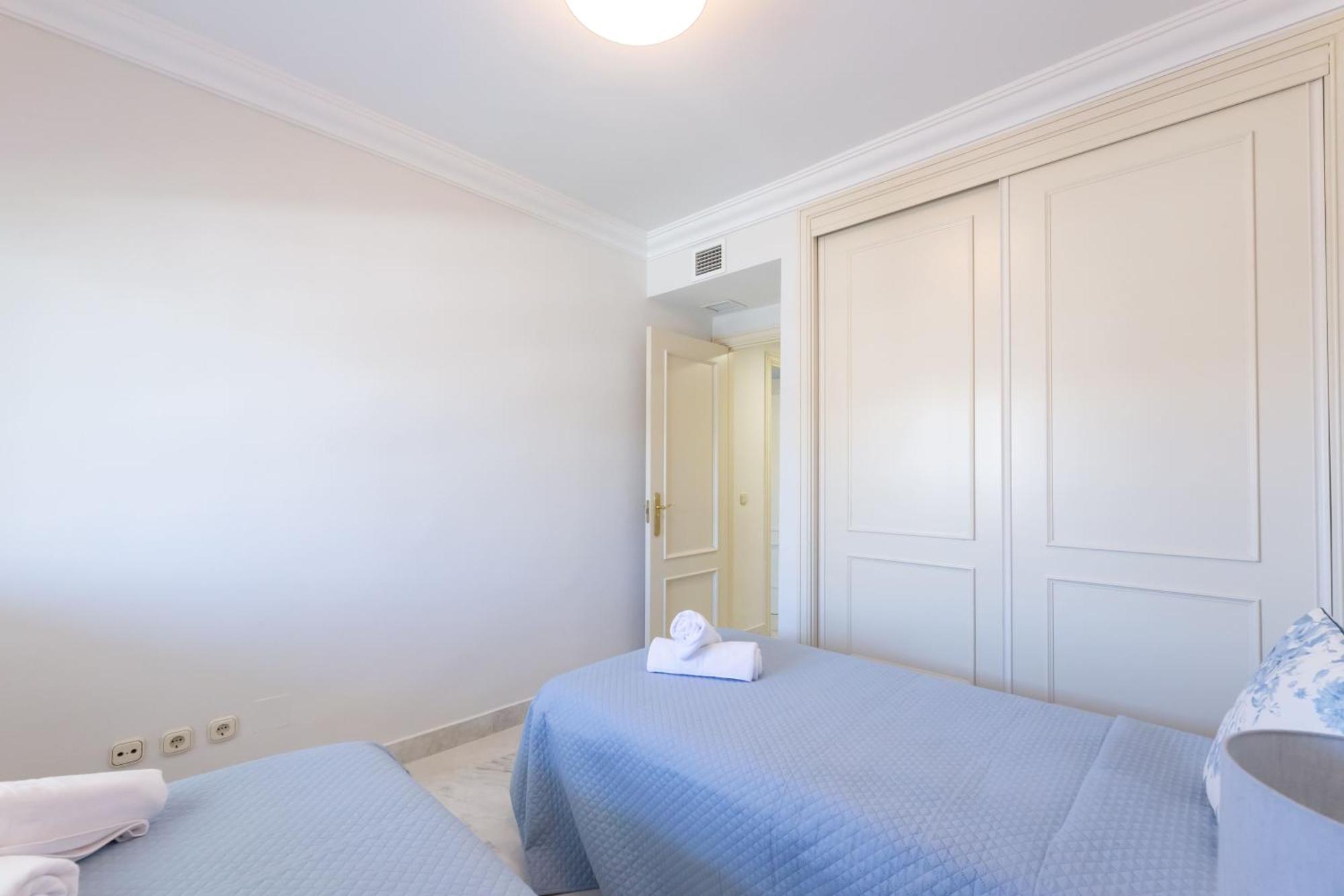 Apartamento Marina Banus Ll Marbella Eksteriør billede
