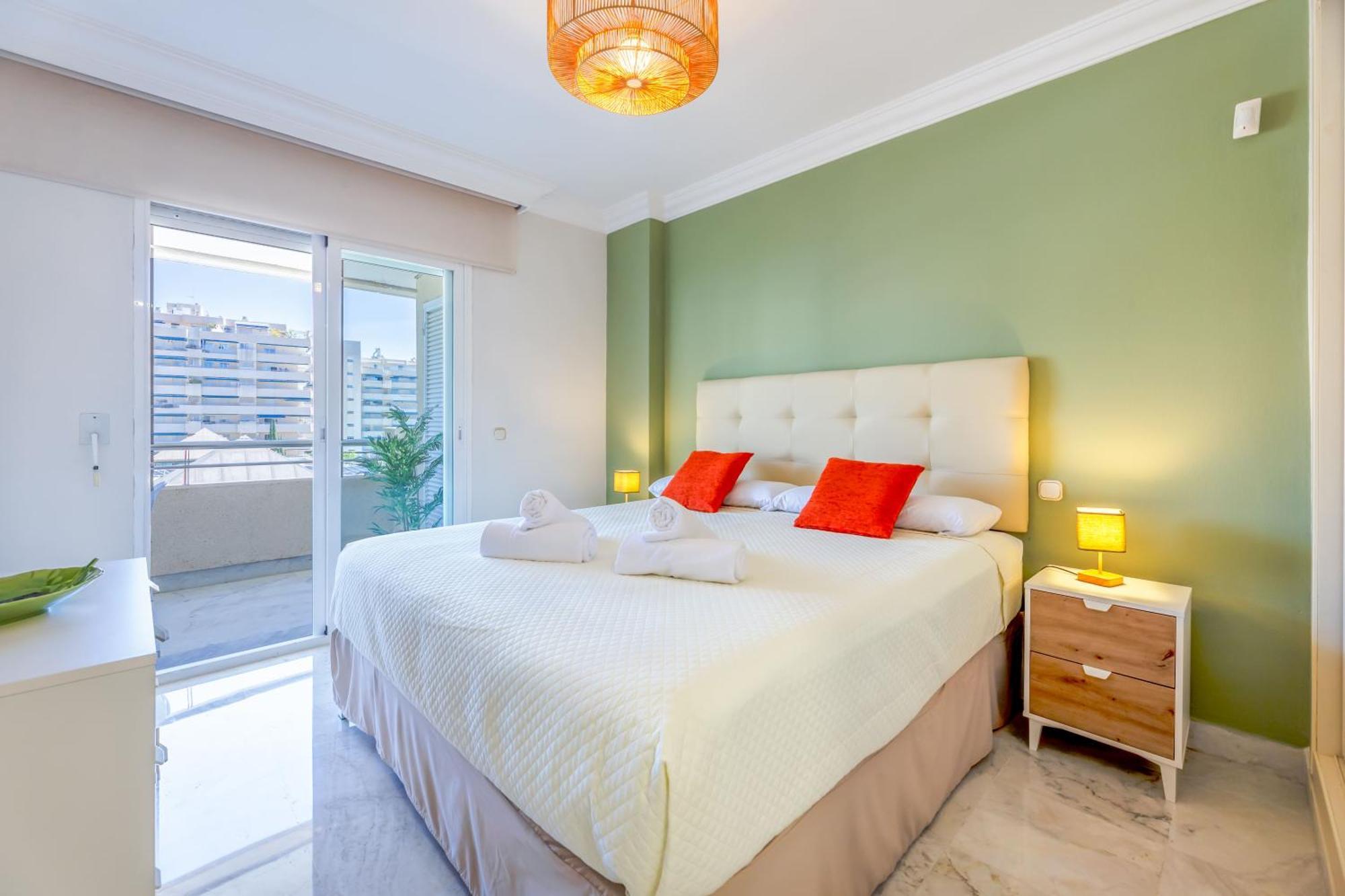 Apartamento Marina Banus Ll Marbella Eksteriør billede
